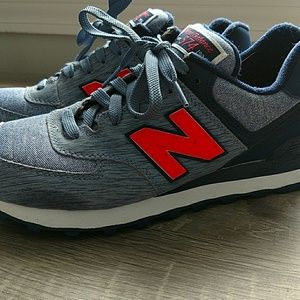 New Balance Sneakers